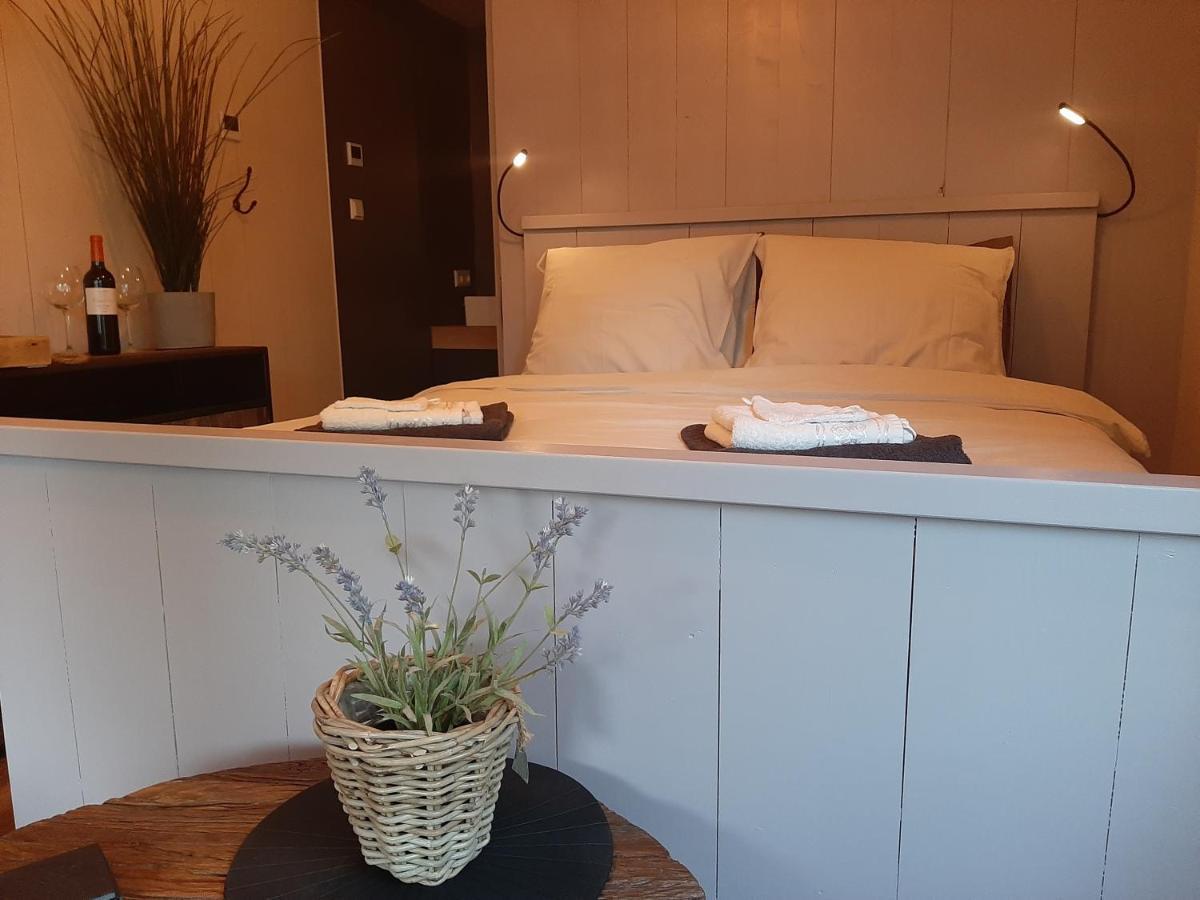 Bed En Breakfast Gees ภายนอก รูปภาพ