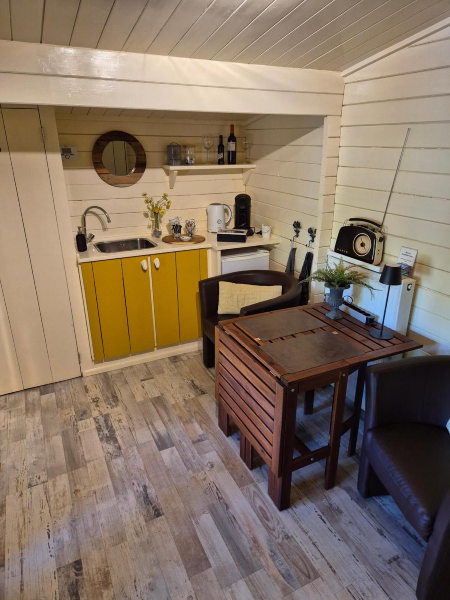 Bed En Breakfast Gees ภายนอก รูปภาพ